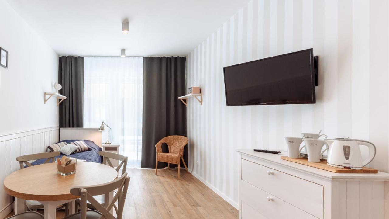 Ow Posejdon Dzwirzyno Hotel Ngoại thất bức ảnh