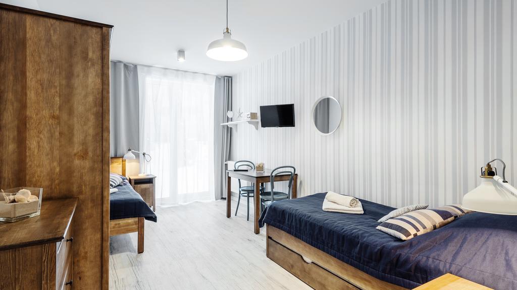 Ow Posejdon Dzwirzyno Hotel Ngoại thất bức ảnh